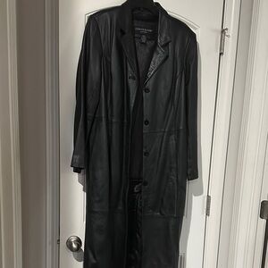 Centigrade Women's Sleek Black Leather Jacket